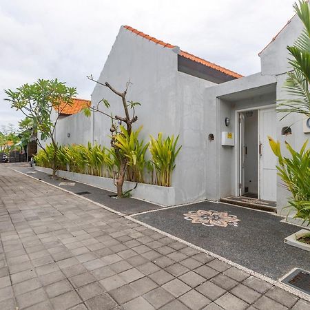Casa Nisa Seminyak Villa Exterior photo